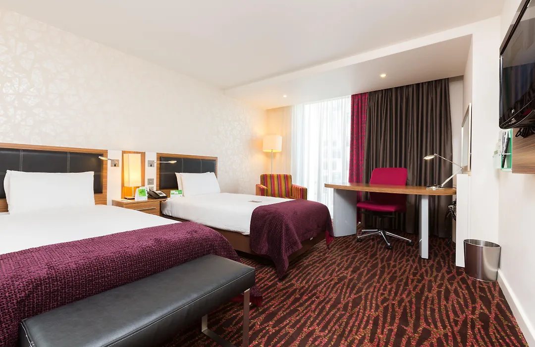Holiday Inn Manchester-Mediacityuk By Ihg-1