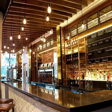Doubletree By Hilton Manchester Piccadilly-3