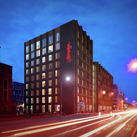 Aloft By Marriott Manchester City Centre-3