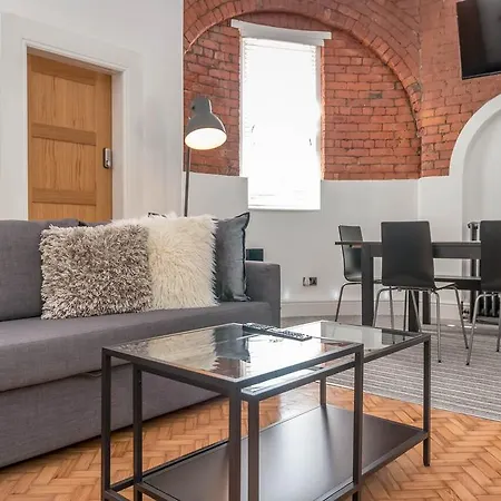 Manchester Arena Apartments-3