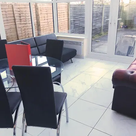 My-Places Abbotsfield Court Townhouse 4-2